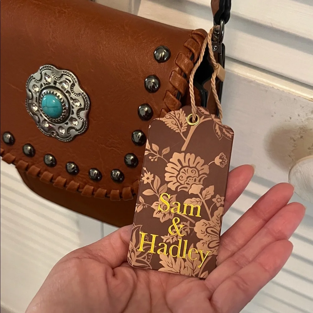 #1024+ “30X7”Brown Leather Crossbody Bag with Turquoise Accent - Picture 4 of 16